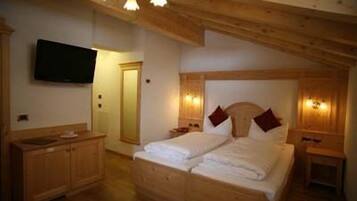 Minibar, coffres-forts dans les chambres, bureau, chambres insonorisées