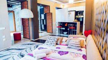 Estúdio exclusivo, 1 quarto, cozinha americana, na torre | 1 quarto, roupas de cama premium, escrivaninha