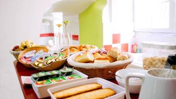 Daily buffet breakfast (EUR 8.00 per person)