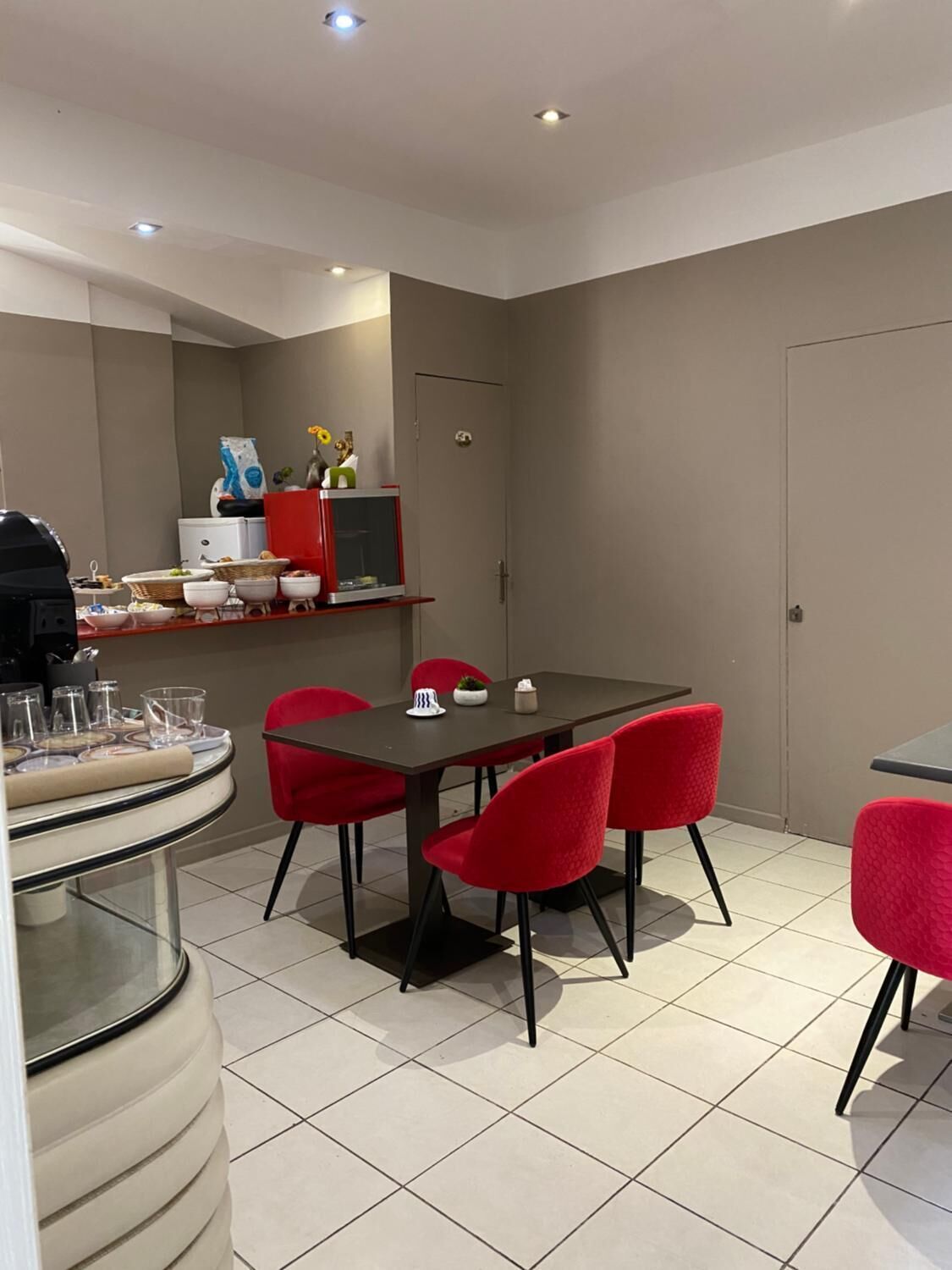 Foto - Kyriad Direct Beziers Centre