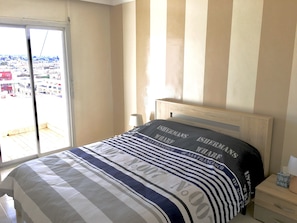 Appartement Deluxe, 2 chambres | 1 chambre, literie de qualité supérieure, fer et planche à repasser