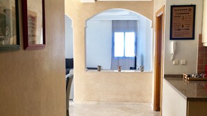 Interior entrance - Luxurious Apartment with Private Garden (Casablanca)
