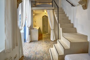 Double Room, Private Bathroom, Mezzanine | Bathroom | Towels, soap, shampoo, toilet paper