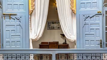 Double Room, Private Bathroom | Free cots/infant beds, free WiFi, bed sheets