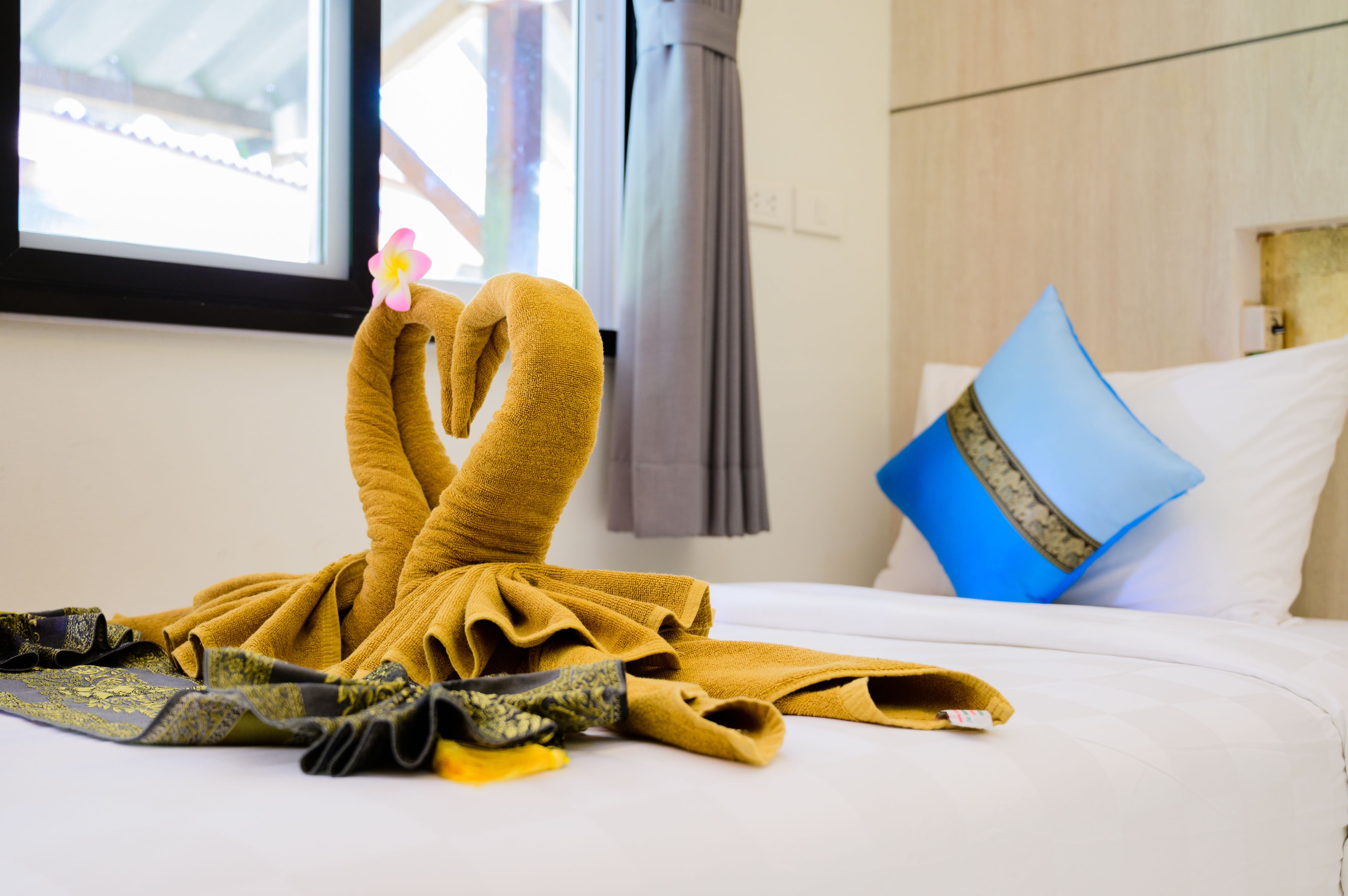 superior room | in-room safe, free wifi, bed sheets