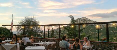 Doppia Economy | Terrazza/patio