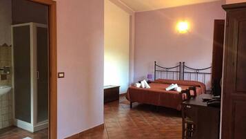 Wi-Fi gratuit, draps fournis