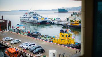 Deluxe Double Room, 1 King Bed, Sea View