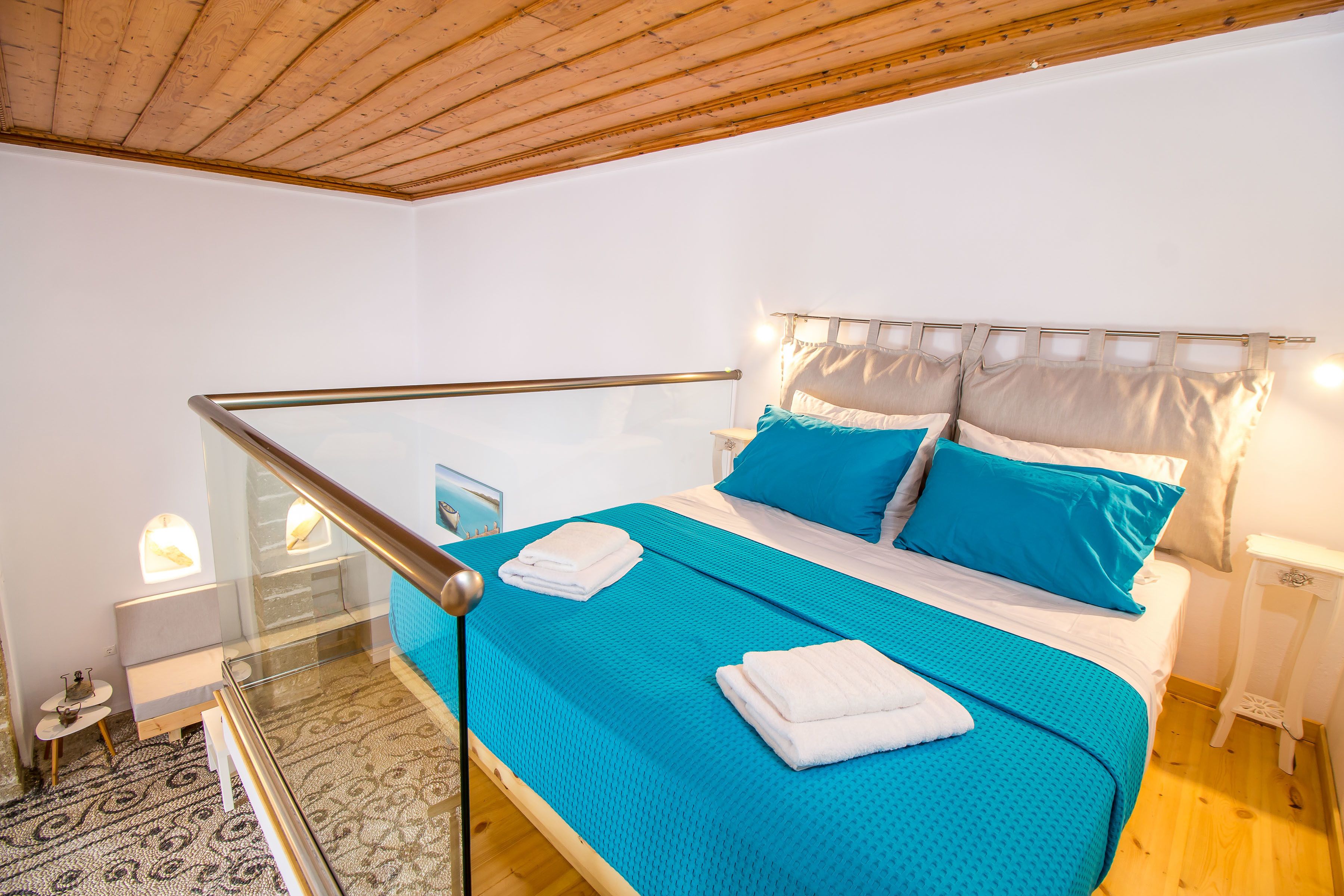 Foto - The red door in Koskinou