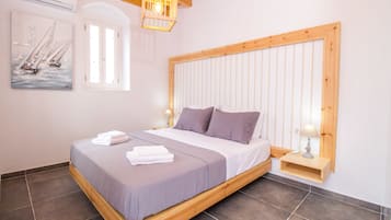 Traditional House, 2 Bedrooms | 2 bedrooms, premium bedding, soundproofing, iron/ironing board