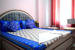 Standard-Doppelzimmer zur Einzelnutzung, 1 Doppelbett, Terrasse, Bergblick