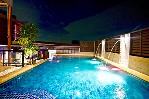 Piscina externa