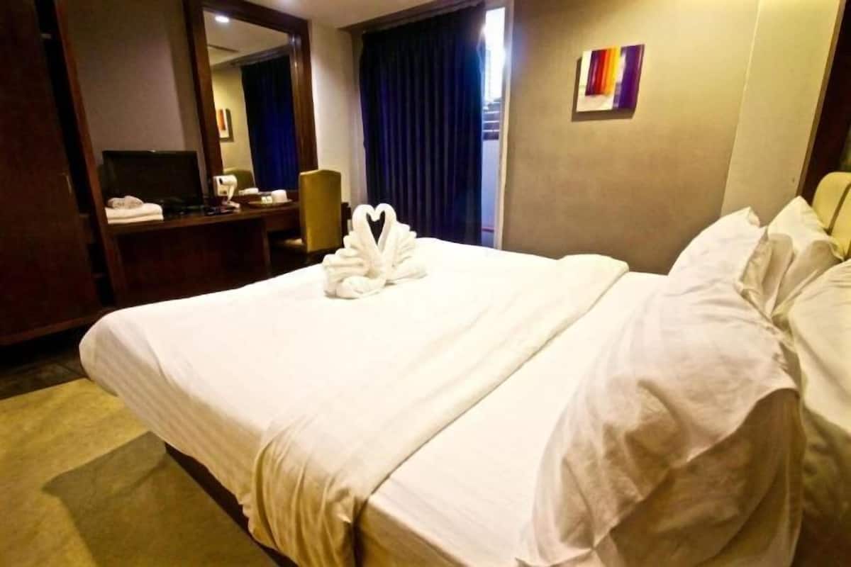 1 quarto, escrivaninha, quartos à prova de som, Wi-Fi de cortesia