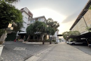บริเวณภายนอก
