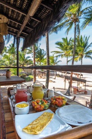 In-room dining - Rumah Pousada (Maraú)