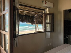 Premium Double Room Single Use, Beachfront | Minibar, desk, free WiFi, bed sheets - Rumah Pousada (Maraú)