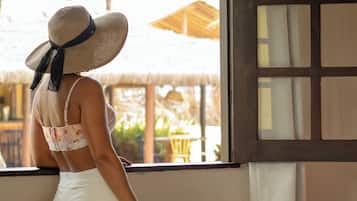 Quarto casal empresarial de uso individual, vista para o mar | Frigobar, escrivaninha, Wi-Fi de cortesia, roupa de cama