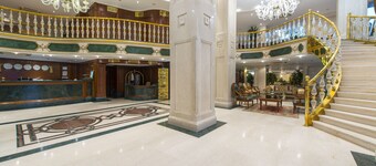 Akar International Hotel