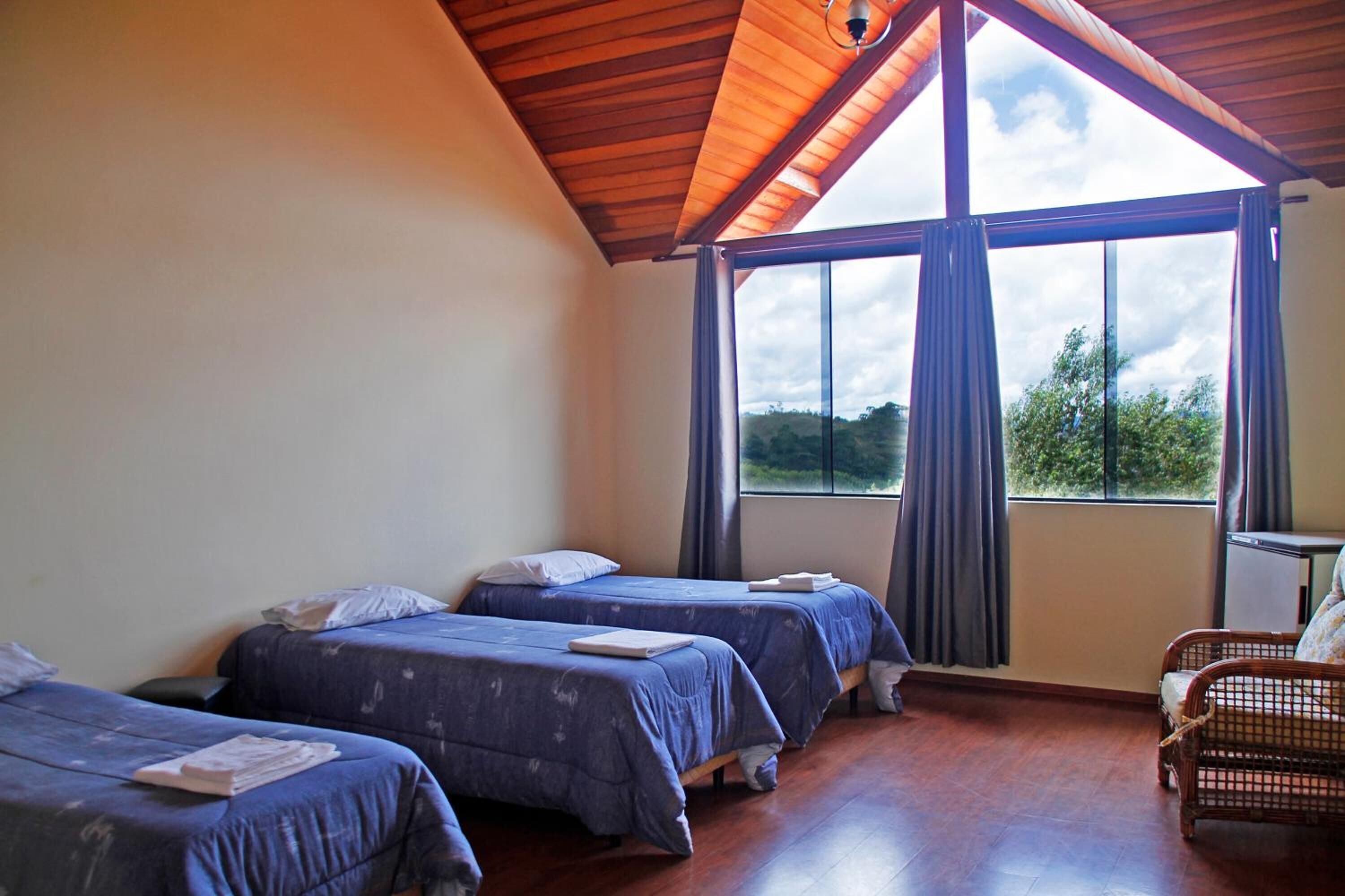 迷你吧、免費搖籃/嬰兒床、免費無線上網、床單