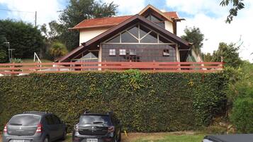 Aparcamiento sin asistencia gratuito