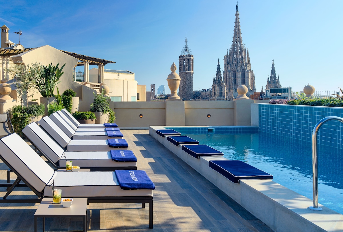 Barcelona rooftop terrace overlooking the cathedral daytime