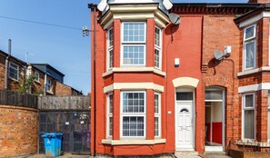 Exterior - Ridley House (Liverpool)