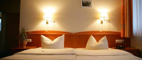 In-room safe, desk, soundproofing, free WiFi