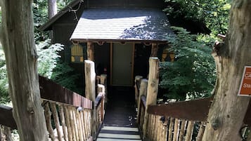 1 bedroom, iron/ironing board, free WiFi