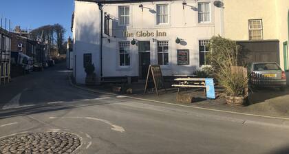 The Globe Inn