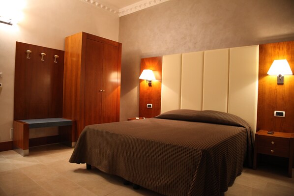 Comfort Double or Twin Room, Non Smoking, Private Bathroom