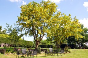 View from property - Bridleways Guest House & Holiday Homes (Mansfield)