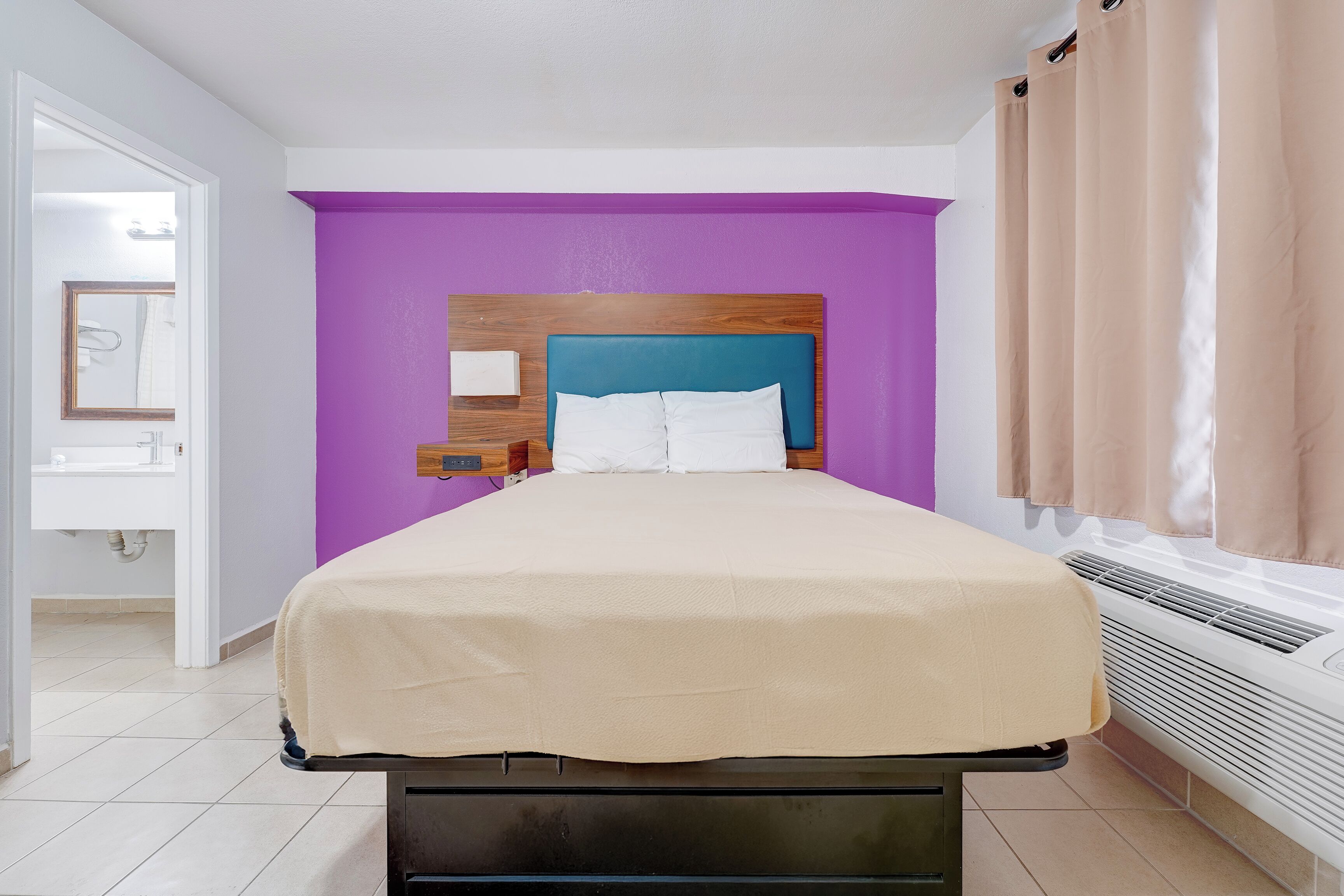 Chambre Premium, 1 grand lit, accessible aux personnes à mobilité réduite, coin cuisine | Bureau, Wi-Fi gratuit, draps fournis