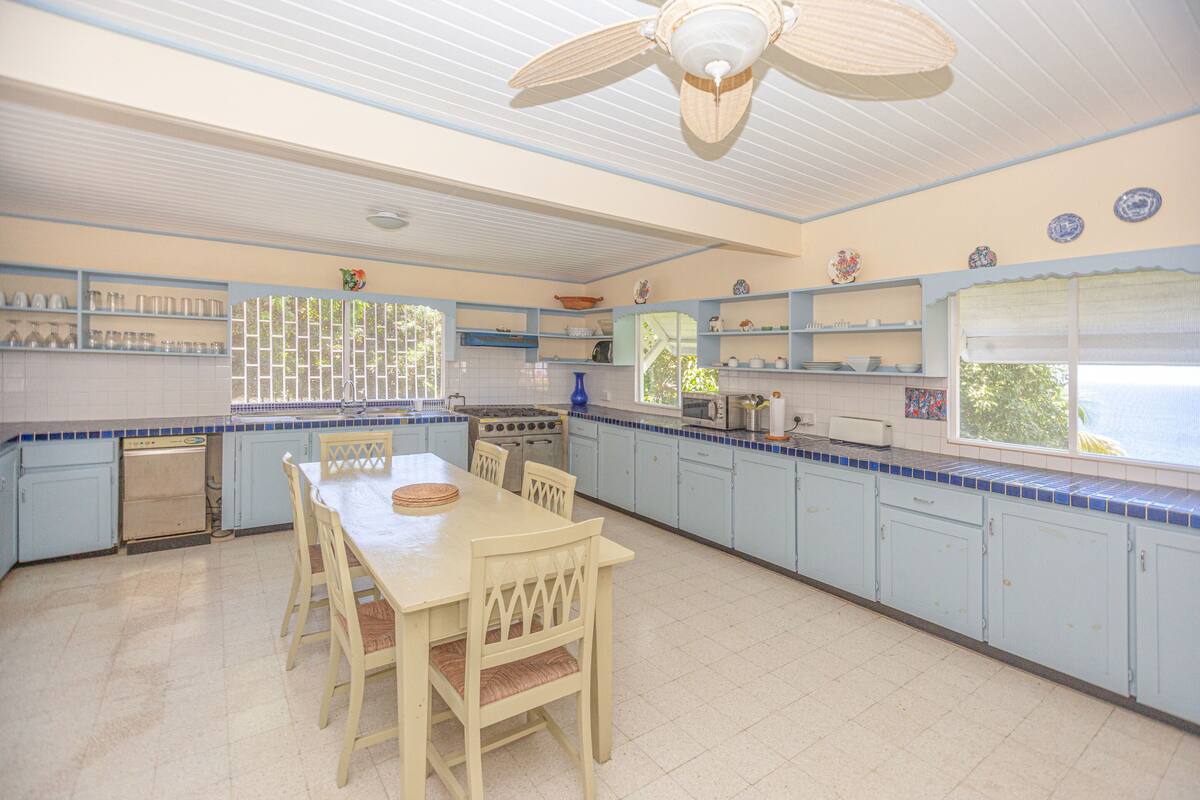 family villa, private bathroom | private kitchen | electric kettle