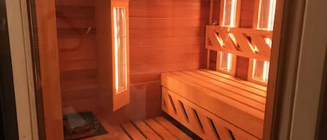 Bastu och bubbelpool