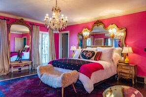 Luxury Suite | 1 bedroom, Frette Italian sheets, premium bedding, down duvets - The Paramour Estate (Los Angeles)