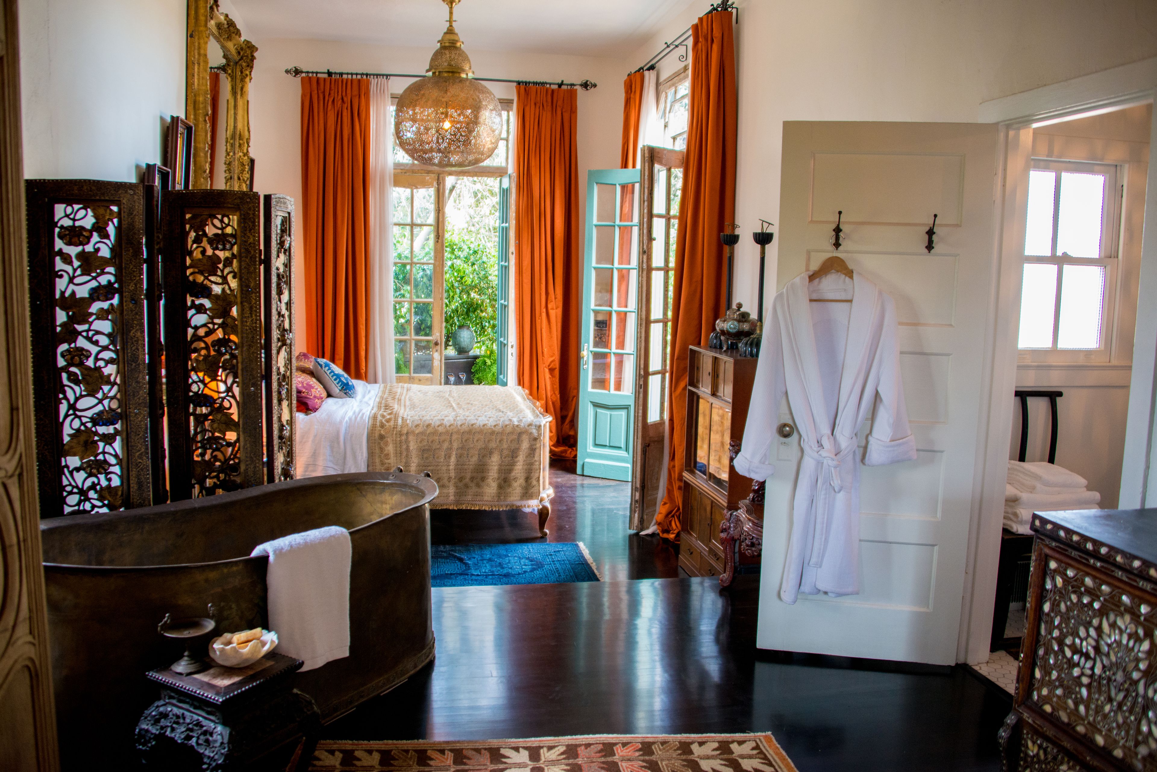 Corner Cottage | 1 bedroom, Frette Italian sheets, premium bedding, down duvets