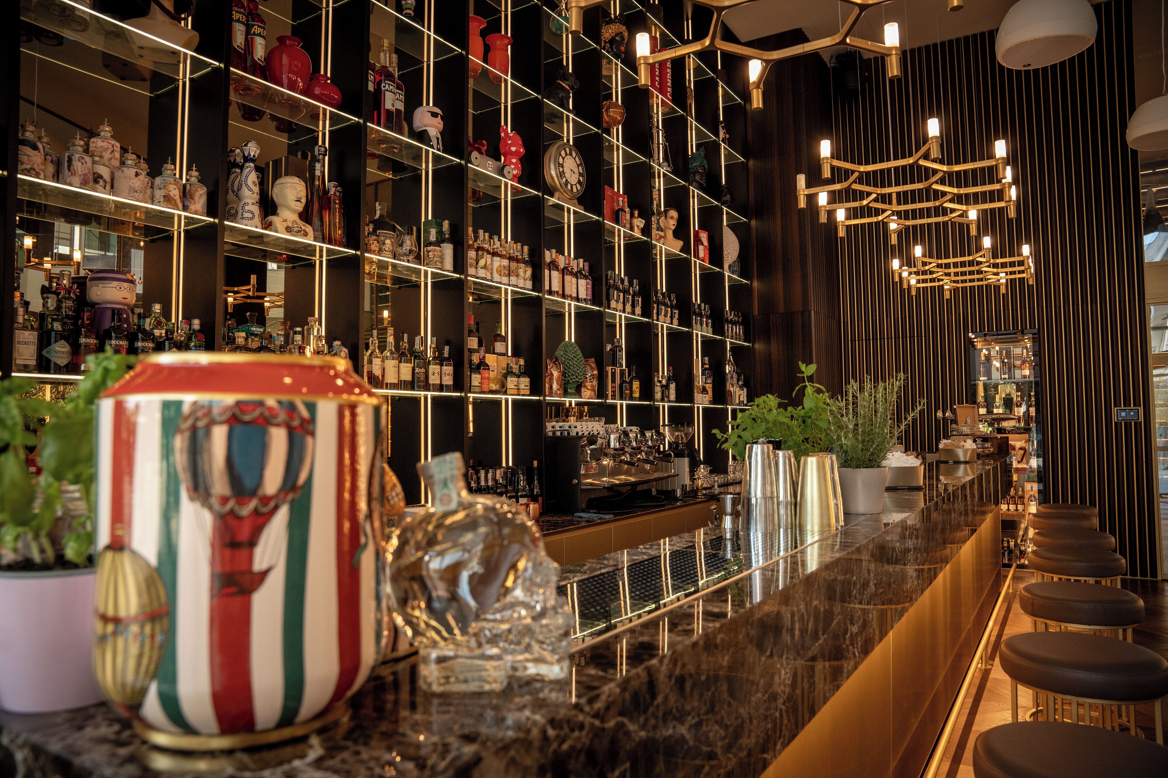 Bar (in der Unterkunft)