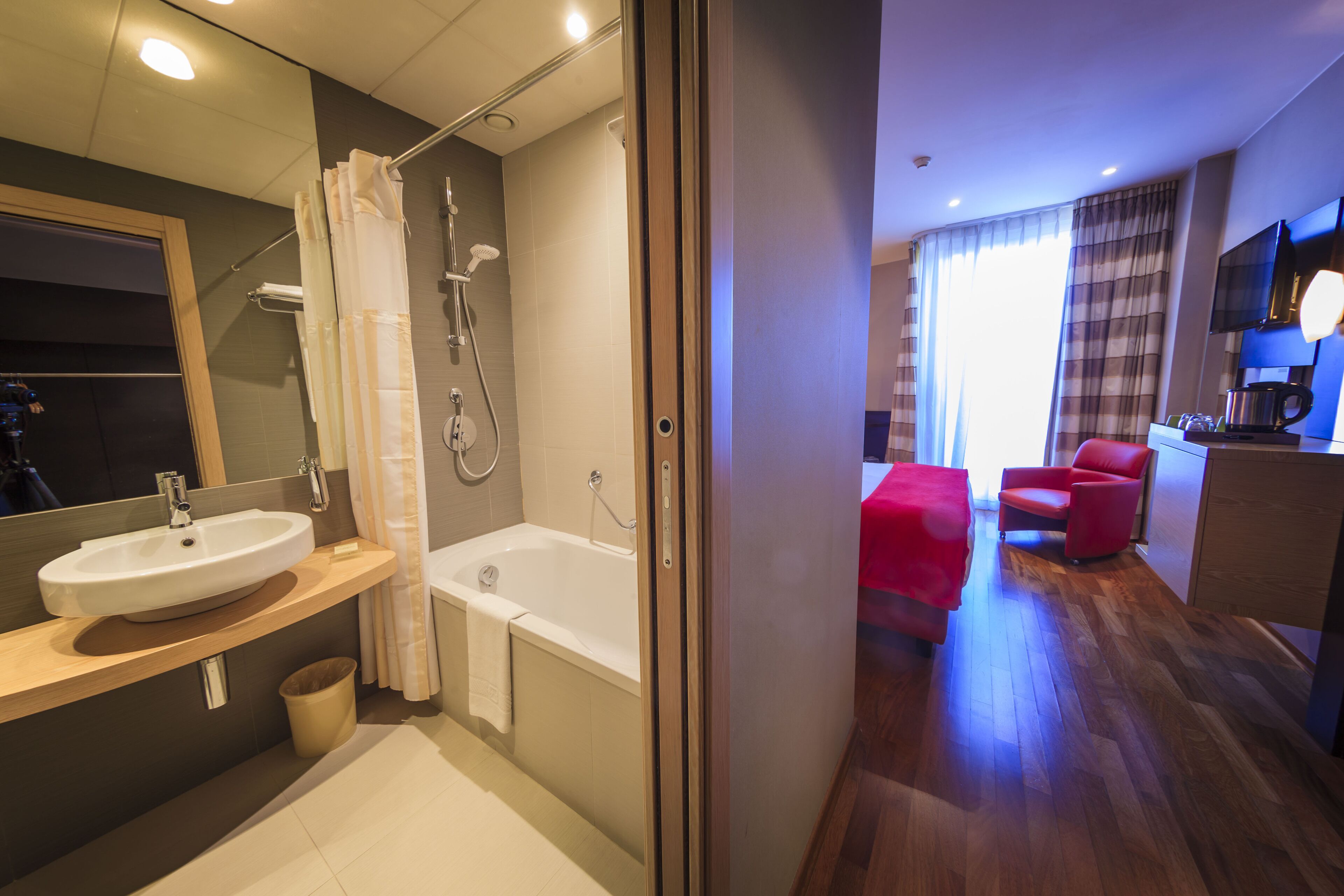 comfort double room | room amenity