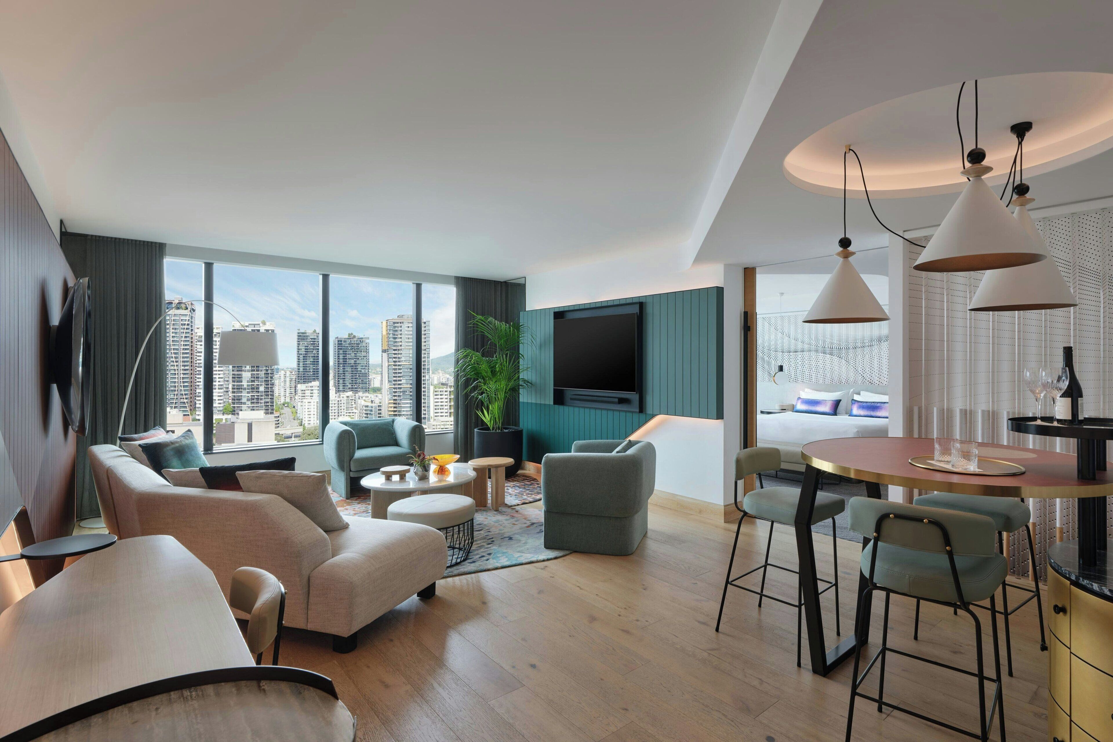 客房, 1 间卧室, 无烟房, 河景 | 客厅 | 55-英寸LED 电视 （配备卫星频道）、电视