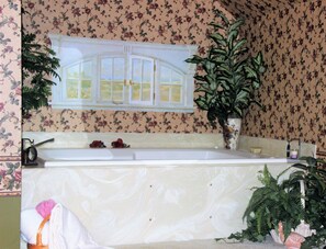 Quarto, banheiro privativo (Park View) | Banheira de hidromassagem particular