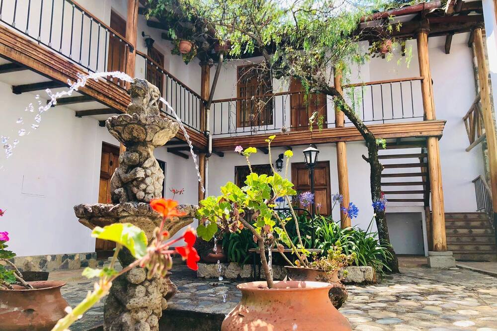 Hotel El Patio de Monterrey