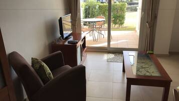 Télévision à écran plat