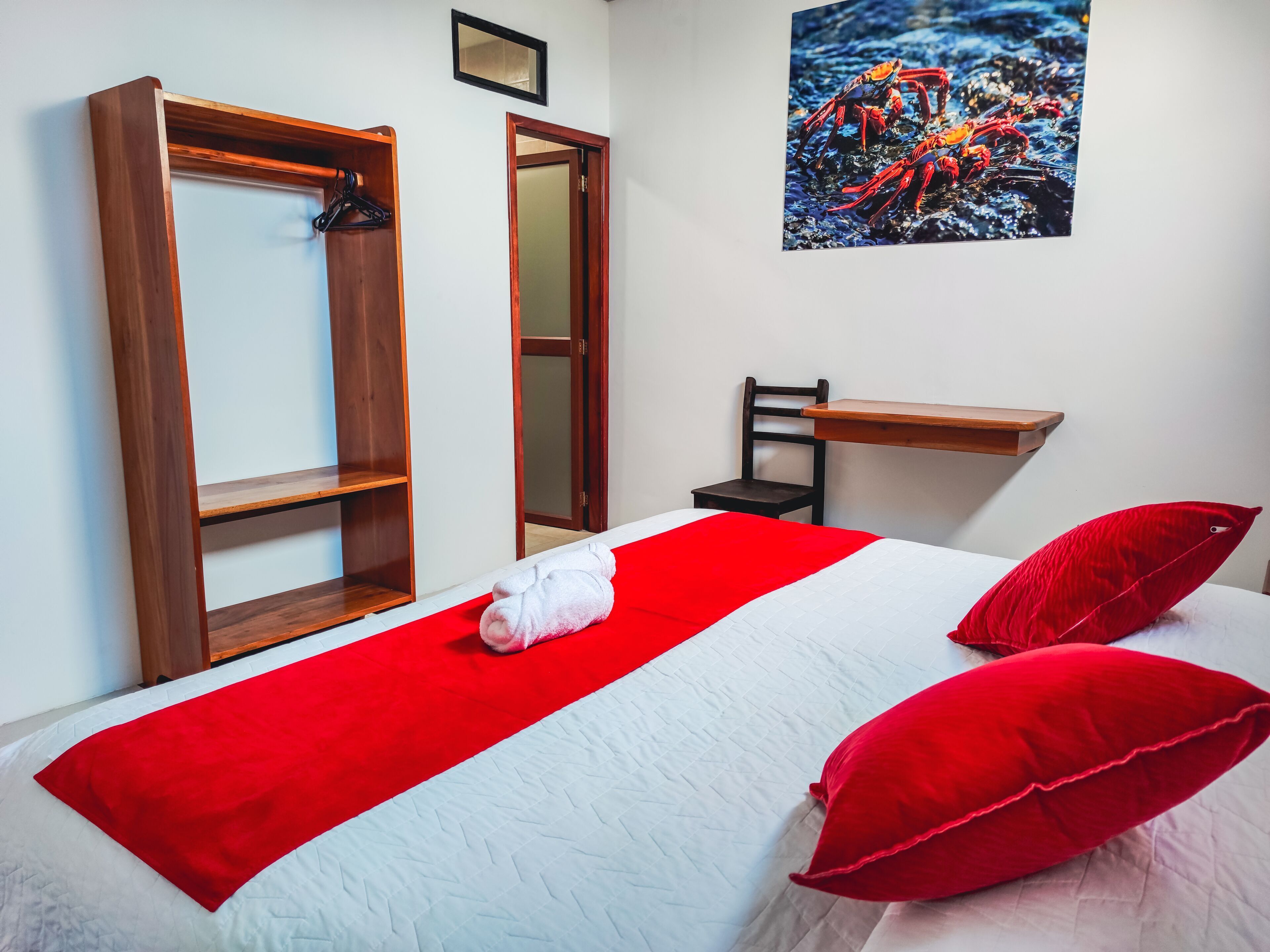 Luxe beddengoed, donsdekens, pillowtop-bedden, individueel gedecoreerd