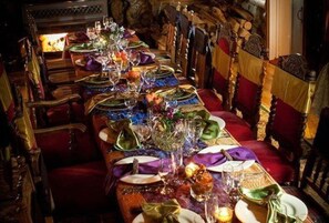 Dining - Gold Mountain Manor Bed and Breakfast (Big Bear City)