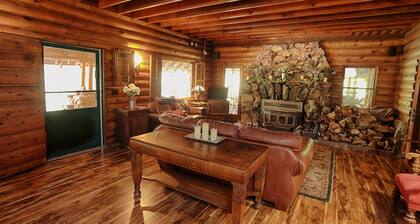 Gold Mountain Manor Bed and Breakfast