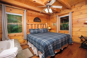 1 makuuhuone, silitysrauta/-lauta, ilmainen Wi-Fi, vuodevaatteet