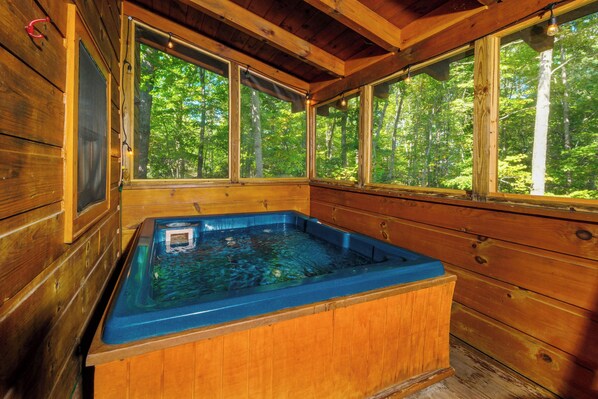 Bain à remous intérieur