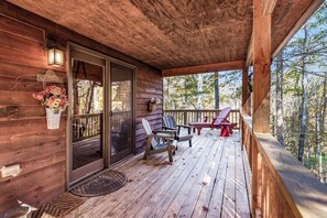 Terrace/patio - Above the River | 5 Min. Walk to Water | Hot Tub & Family Game Room (West Jefferson)