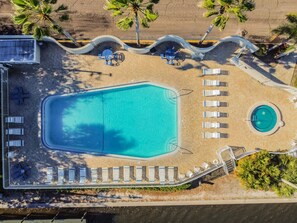 Pool - Anchor Bay U3226 Waterfront 2 Bdrm Townhome in Little Harbor Beach (Ruskin)