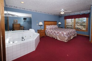 3 bedrooms, iron/ironing board, bed sheets